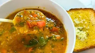 THE BEST Lentil Soup Recipe! #lentilrecipe #soup #lentilsoup #mealprep #easysoup #healthysoup