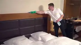 Reiniging van hotelkamer met TANET INTERIOR QUICK EN EASY