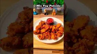 Crispy Mix Vag Pakoda Recipe 🧆 #shorts #recipe #pakora #crunchy #snacks #crispy #viral #trending