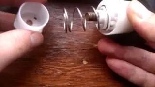 Tip toe pop up bathtub plug assembly