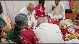 Exclusive wedding video of Bollywood actor R Badree and Urmila Mahanta