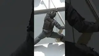 How Special Forces Break a Window #shorts