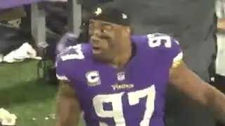 Cowboys sign Everson Griffin to one year deal
