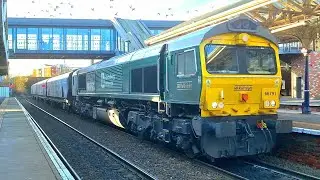 Christmas Eve Freight At Altrincham With 66791 Having a Stop off.