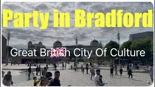Bradford Most Safest City in The UK 🇬🇧 Suck It Up Haters. 3 Aliens Encircle Happy Crowd