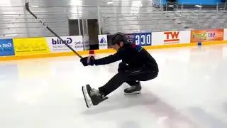Coach Cameron having fun illustrating skating and edgework