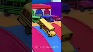 Learn Colors with Buses, Rainbow Balls & Slides! 🎈 Toddler Learning Video by &nbsp;@TickleTownKids