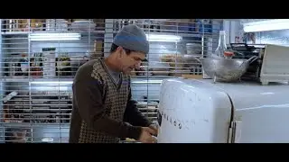 Conspiracy Theory (1997) - Home Pantry Refrigerator Scene