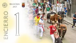 PRIMER ENCIERRO de Fira d'Onda 2025 | Toros de Cebada Gago