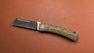 QSP Hedgehog Slipjoint in Golden Carbon Fibre