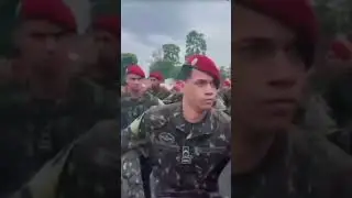 Brazil's military parade, serious expressions, devilish steps, the enemy is laughing to death