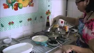 鸡丝河粉  Kai Si Hor Fun  or Chicken Hor Fun
