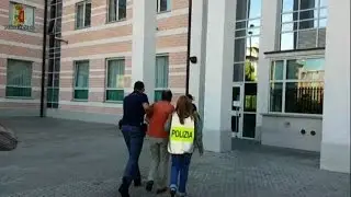 Cercava sesso sado-maso via Facebook, arrestato pedofilo a Biella
