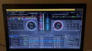 Scratching DJ samples with by @DJDub-K