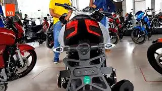 New Xtreet 150 - UM Bike videos View (2020)