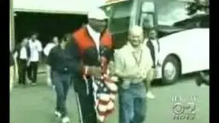 Former Giant Walks Across the U.S.A. for 9/11 Rescue Workers