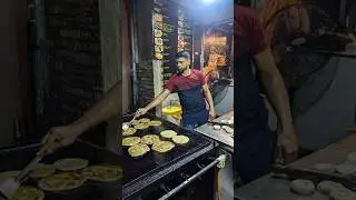 Sri Lankan Street Food, Colombo at night 🇱🇰 #streetfood #srilanka  #colombocity #srilankanfood