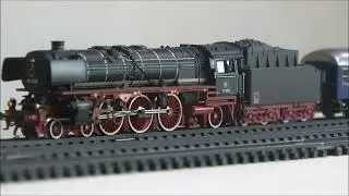 Spur N, Minitrix BR01 202 Pacific mit 