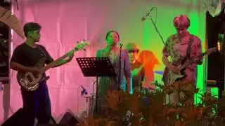 SIS performs About Damn Time & Off the Wall