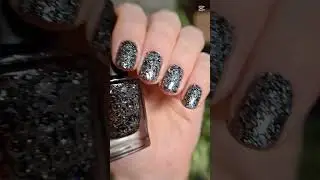 #лакдляногтей #scalelacquer #ногти #nails #whitenoise #manicure #nailpolish #обычныйлак #lacquer