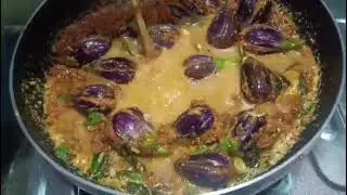 ಉತ್ತರ ಕರ್ನಾಟಕ ಸ್ಟೈಲ್  ಎಣ್ಣೆ ಬದನೇಕಾಯಿ 