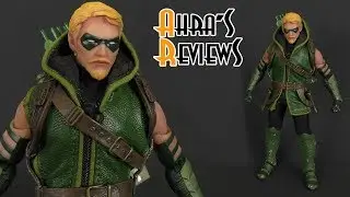 Mezco ONE:12 Collective Green Arrow Action Figure Review Recensione