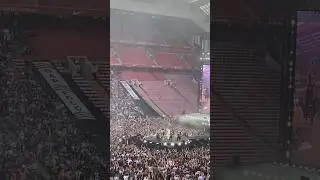 Dua Lipa Anfield Liverpool Hey Jude