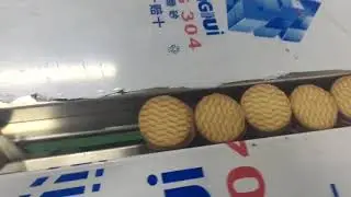 SKYIWIN BISCUIT SANDWICH MACHINE WITH SERVO PACKING MACHINE