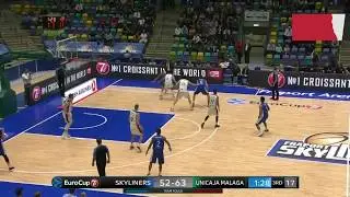 Elijah Clarance Dunks On Kyle Wiltjer!