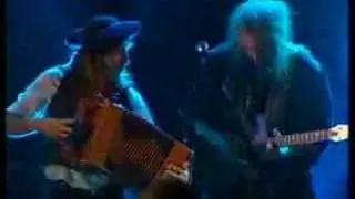 Cretonnerre-Sans souliers
