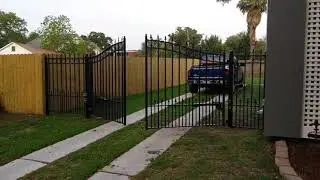 ALEKO AS1200 AC DC Dual Swing Gate Operator
