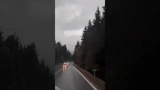 Вам не показалось, это DB, и он едет &mdash; просто уже выехал за пределы Германии 🚆 #travelshorts
