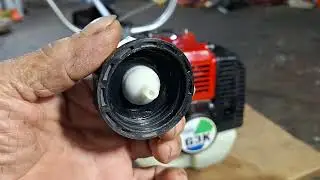 Máy cắt cỏ ZENOAH KOMATSU G3K nòng 36ly 34cc. Lh 0765959958. 