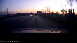 Plane landing at Buttonville Aiport