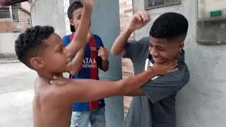 BRIGA DE RUA