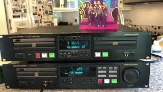 Demo of my Marantz CDR500 and CDR631 playing and recording a factory CD.
