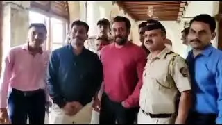 Salman khan Applies For A Gun License With Mumbai Police #shorts #salmankhan #subscribe