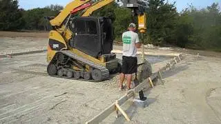 Jeremy Earnhart drilling with his CAT 287 C