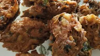 মাত্র ৫০ টাকা খরচে মুচমুচে চিংড়ি মাছের বড়া। #recipe 😋😋🐬