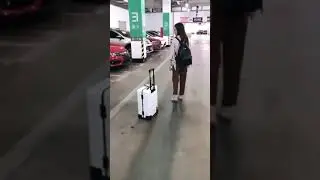 Testing Auto follow Smart Luggage