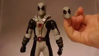 Unboxing: The One:12 Collective X-Force Deadpool Previews Exclusive
