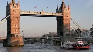 boat ride for city tour with guide @london