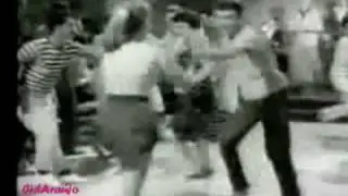 1957 - Betinho e Seu Conjunto - Enrolando o Rock