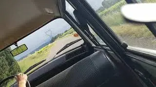 Ami8 berline Ballade &agrave; la campagne
