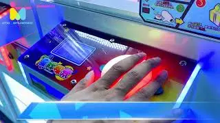 🎁 AMA Wholesale Coin-Operated Prize Crane Machine | Gift Claw Game for Arcades & Malls!