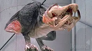 『モンスターズ』はしごシーン  | トレマーズ 2 | 映画シーン