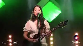 Laura Alden original song 'The Wolves' live @The Sound House Dublin (17/3/21)