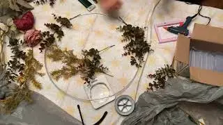 Making Burgundy Harvest Wire Ring Fall WREATH