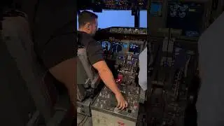 Пожар двигателя B737 при взлете