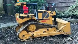 DOZER WORKING ON SITE 2